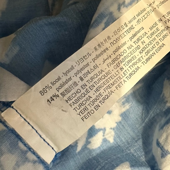 Zara Floral Dress - Picture 9 of 9